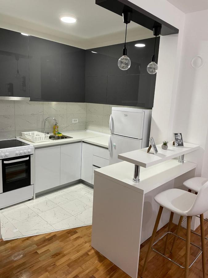 Apartman Lux Вранє Екстер'єр фото