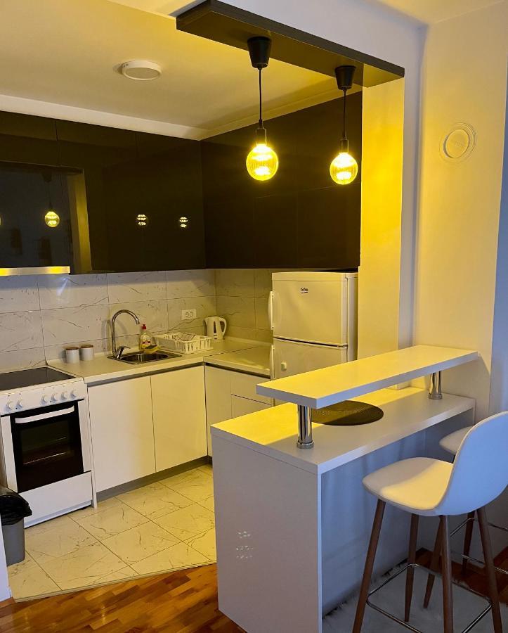 Apartman Lux Вранє Екстер'єр фото