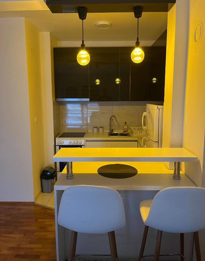 Apartman Lux Вранє Екстер'єр фото