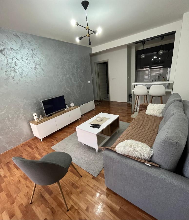 Apartman Lux Вранє Екстер'єр фото