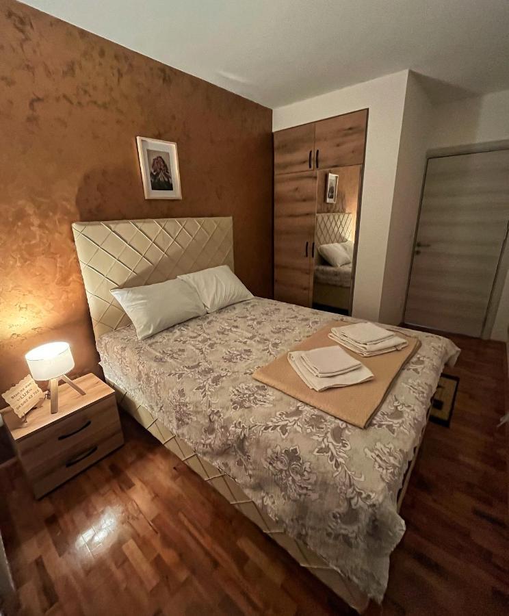 Apartman Lux Вранє Екстер'єр фото