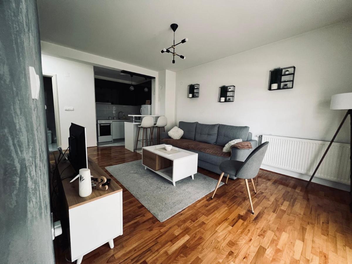 Apartman Lux Вранє Екстер'єр фото